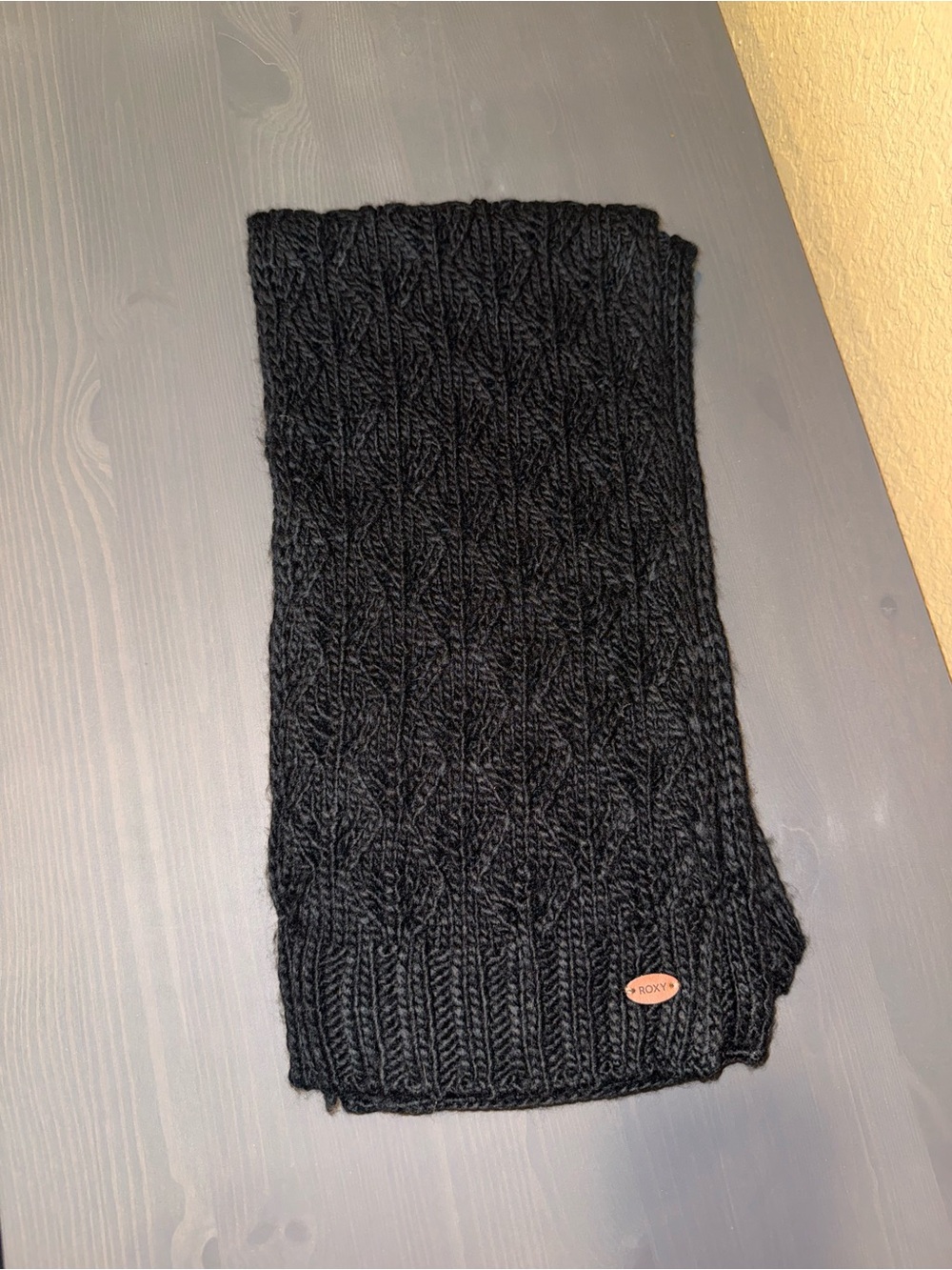 Roxy Black Cable Knit Scarf